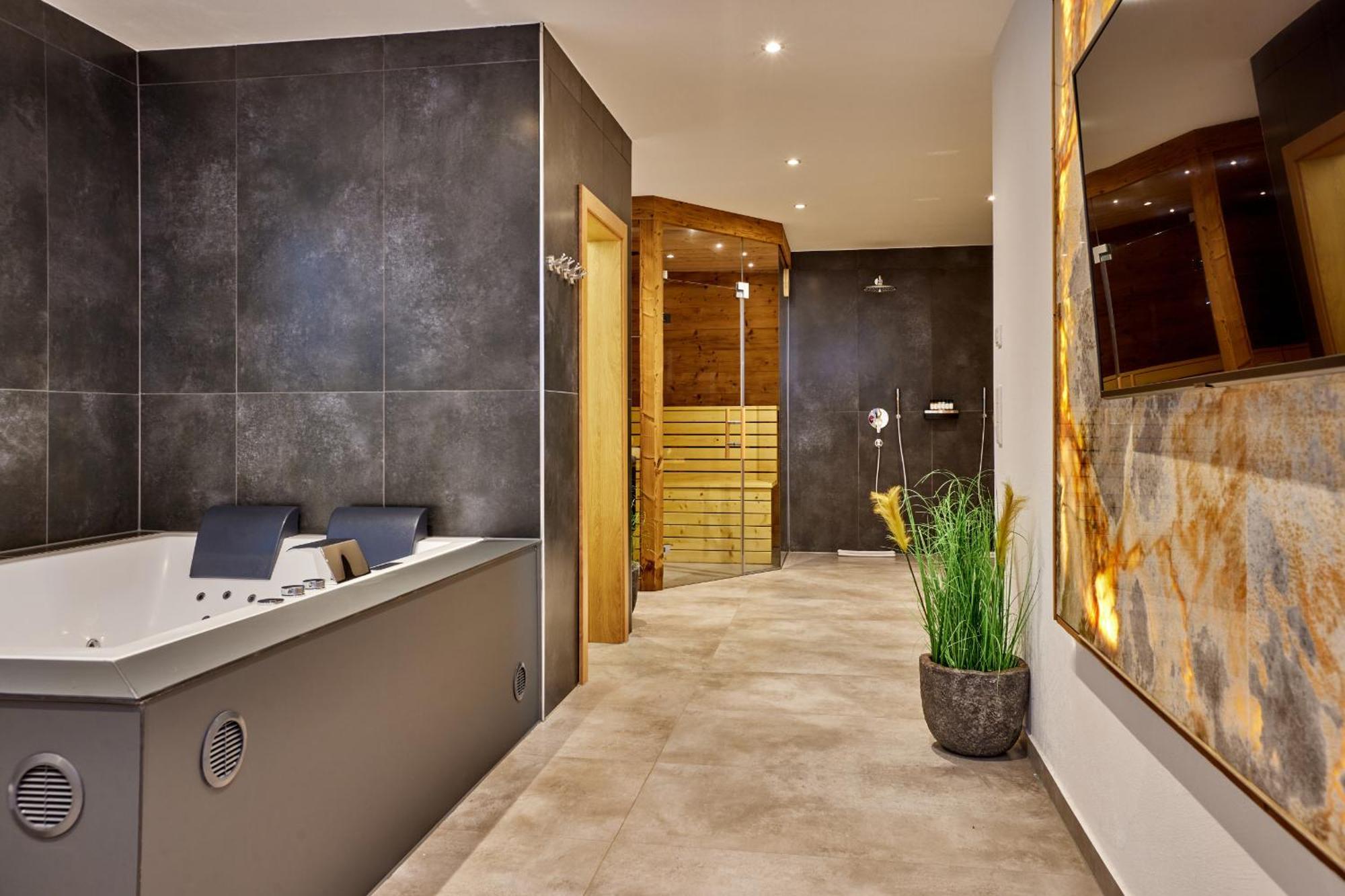 Private Spa & Garden Alpi Garmisch-Partenkirchen Dış mekan fotoğraf